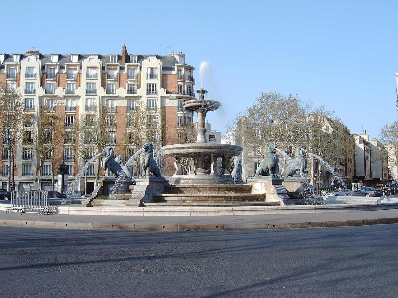 La fontaine aux lions de la place Daumesnil